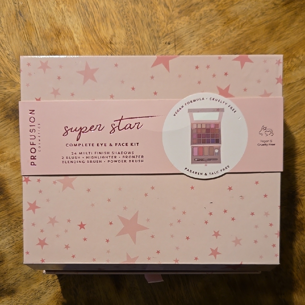 Profusion Super Star Eye & Face Kit